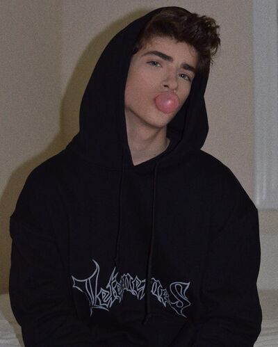  ,    , 19 ,   ,   