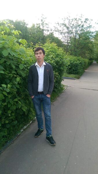  -,   Bobur, 32 ,   ,   