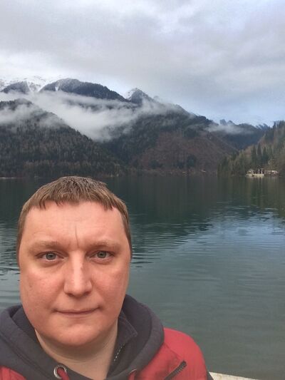  ,   Sergio, 44 ,   ,   , c 