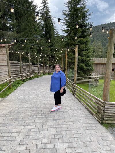  ,   Valya, 45 ,   c 