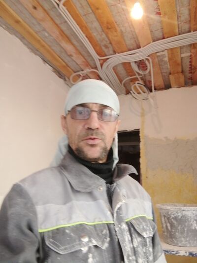  ,   Dima, 46 ,   ,   