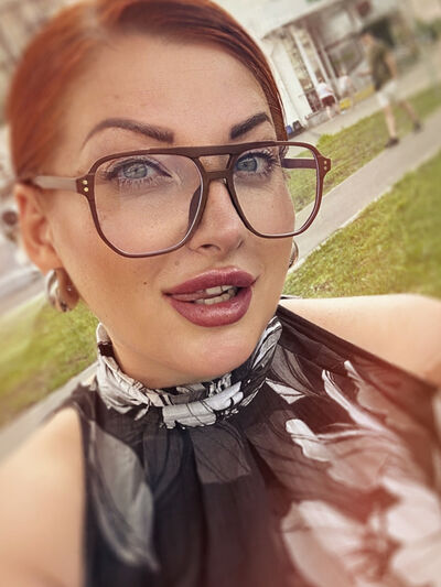  ,   Tatiana, 44 ,  