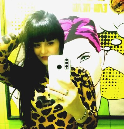  ,   Mari, 36 ,   ,   