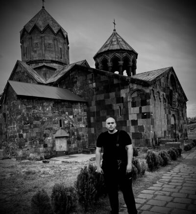  ,   Vahe, 23 ,   ,   