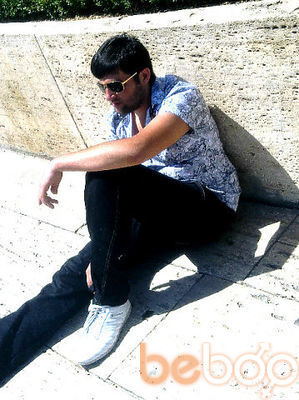  3225214  Levon, 33 ,    
