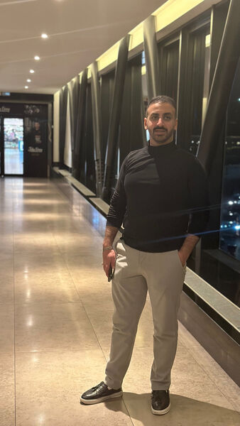   ,   Issam, 31 ,   ,   