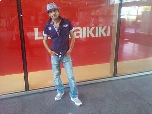  17865024  Robert, 45 ,    