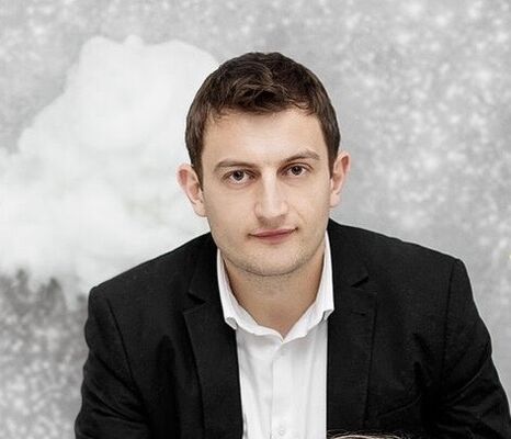  ,   Alex T, 41 ,   ,   