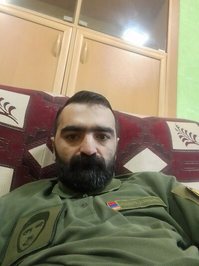  ,   Hovhanes, 38 ,   ,   , c 