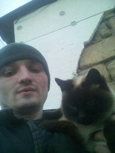  ,   VIKTOR, 32 ,   ,   , c 
