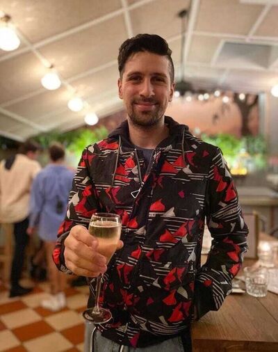  ,   Vic, 40 ,   ,   