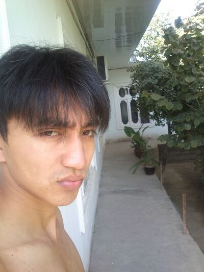  ,   Rockstar, 33 ,   