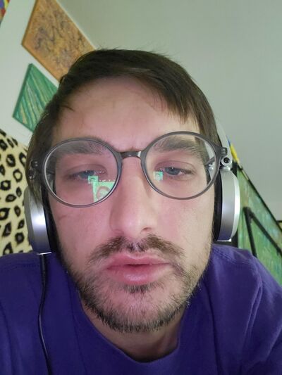  Maspeth,   Mykola, 38 ,   ,   , c 