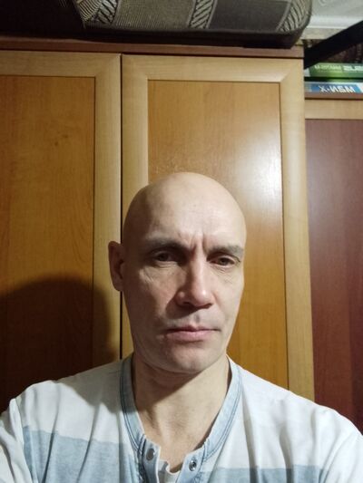  ,   Evgeni, 49 ,   ,   , c 