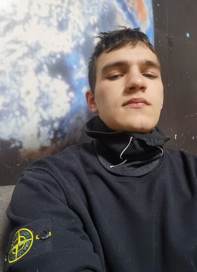  ,   Artem, 20 ,   ,   