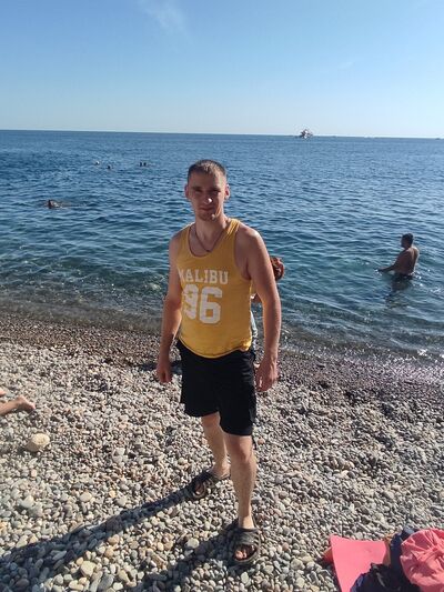  ,   Alexander, 35 ,     , c 