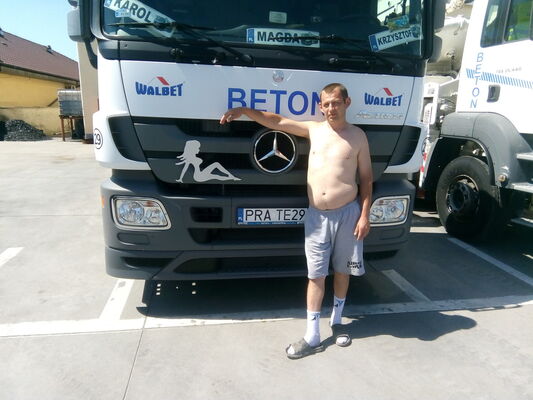  ,   Misha, 41 ,   ,   , c 
