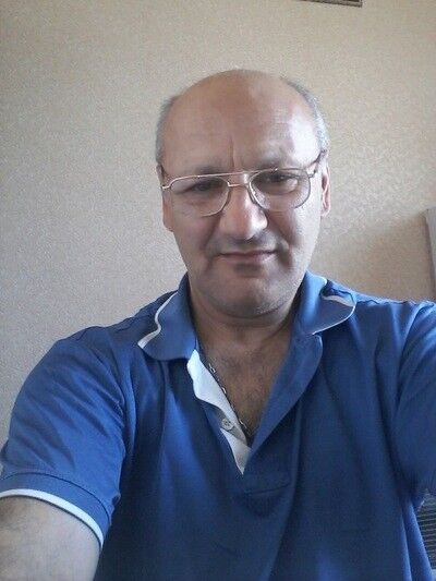  6221514  Aram, 66 ,    