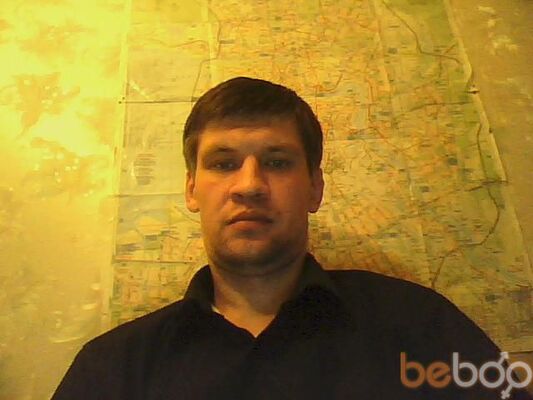  -,   Anton, 45 ,   