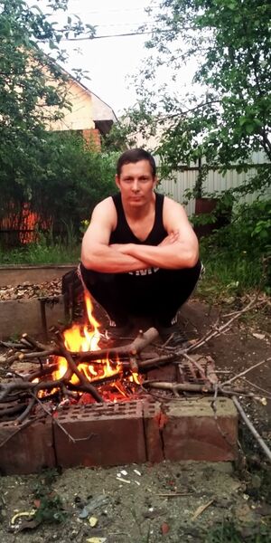  ,   Alexander, 42 ,   c 