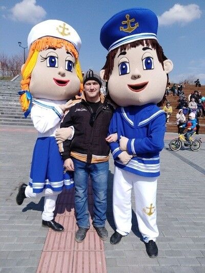  ,   Kostan, 33 ,   ,   , c , 