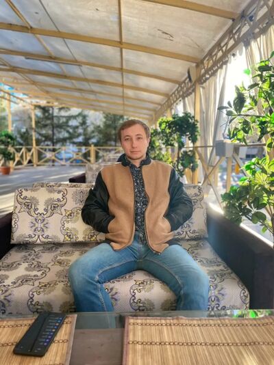  ,   Vladimir, 25 ,   ,   