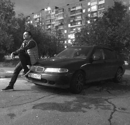  ,   Vlad, 32 ,   ,   