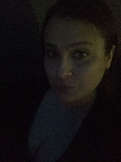  ,   Adelina, 26 ,   c 