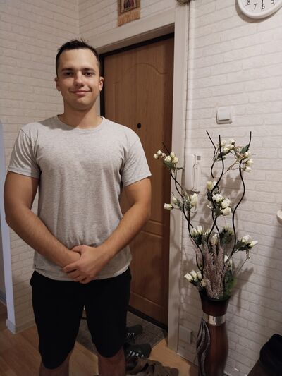  ,   Nikita, 22 ,   ,   