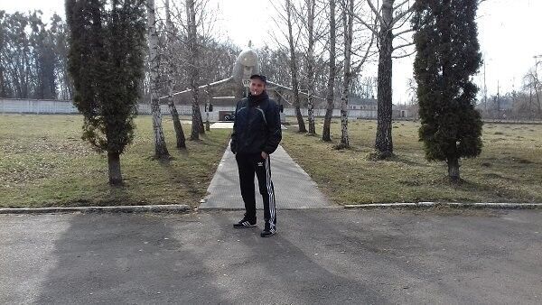  ,   Maxim, 44 ,   