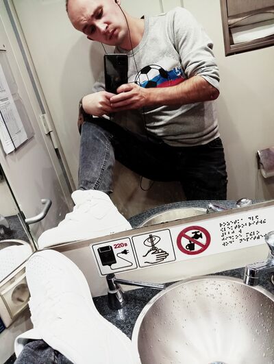  ,   Dimon, 30 ,     , c 