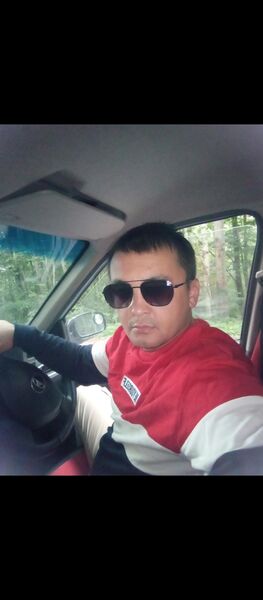  ,   Kolya, 35 ,   ,   