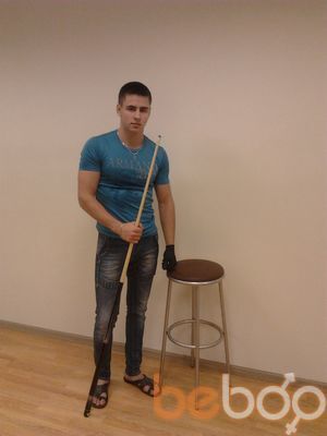  ,   Dan, 32 ,     , c 