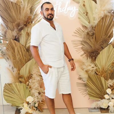  ,   Tigran, 36 ,   ,   
