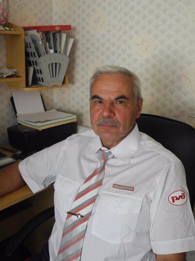  ,   Valery, 67 ,   c 