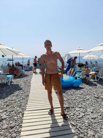  ,   , 28 ,   ,   
