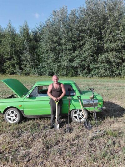  ,   Dmitry, 51 ,   ,   , c , 
