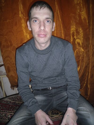  --,   , 44 ,   