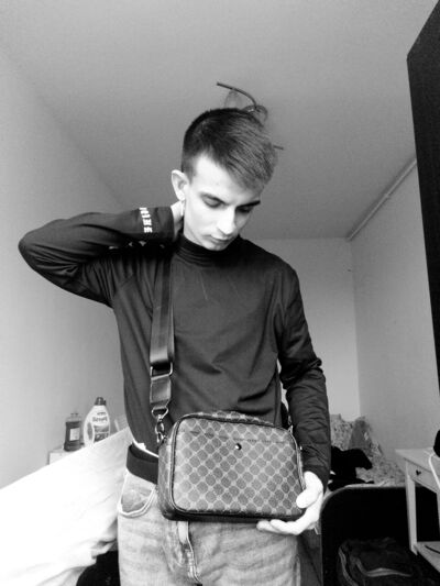  Blonie,   , 21 ,     , c , 