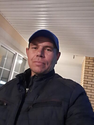  ,   Georgy, 45 ,   ,   