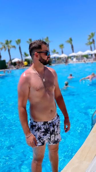  ,   Alexandru, 31 ,   