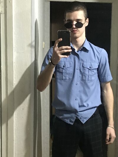  ,   Artem, 21 ,   ,   