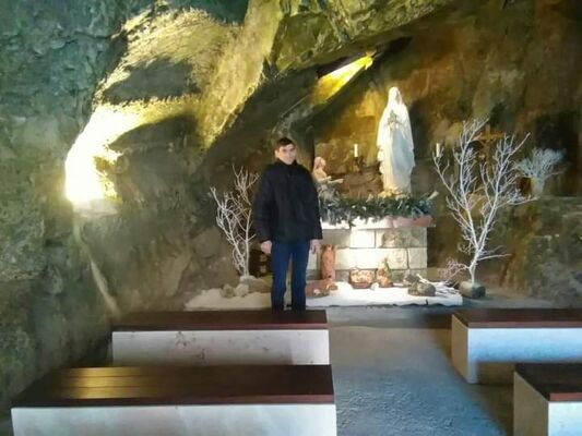  ,   Alexandr, 37 ,   c 