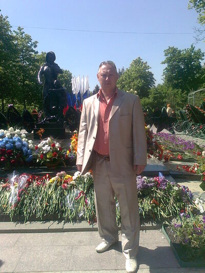  ,   Dmitry, 57 ,   ,   , c 