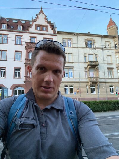  Karlsruhe,   Jevhenyij, 38 ,   ,   , 