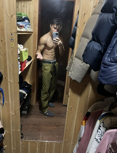  ,   Dima, 22 ,   ,   