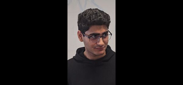  ,   Akshay, 20 ,   ,   