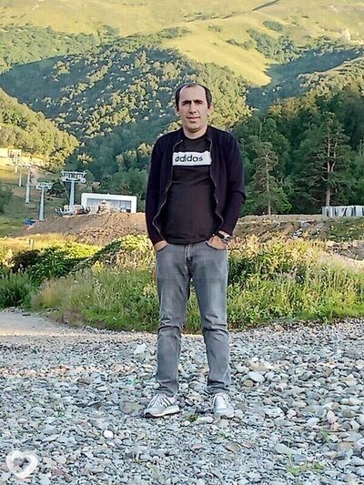  ,   Gio, 44 ,   ,   