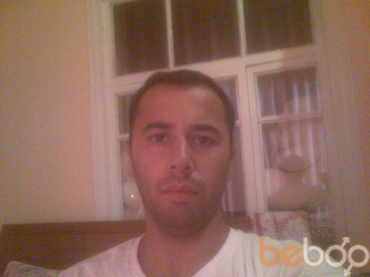  ,   Beekk, 35 ,   ,   , c 