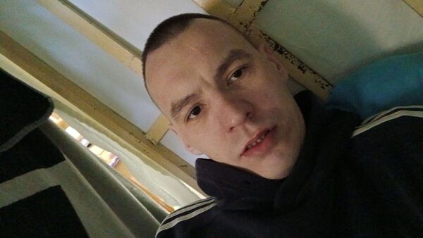  ,   Marat, 39 ,   ,   